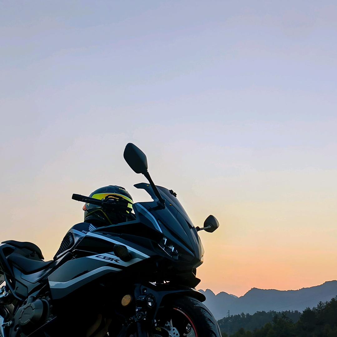 不会翘头的亮亮🏍