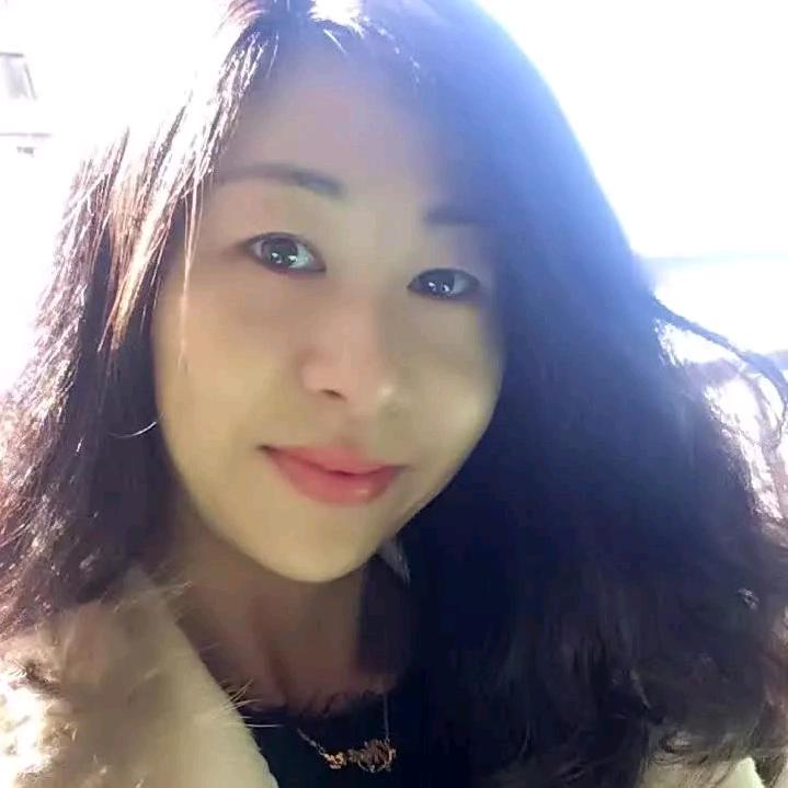 昀昀
