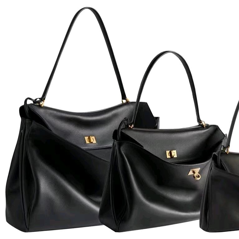 广州亿袋皮具源头工厂店