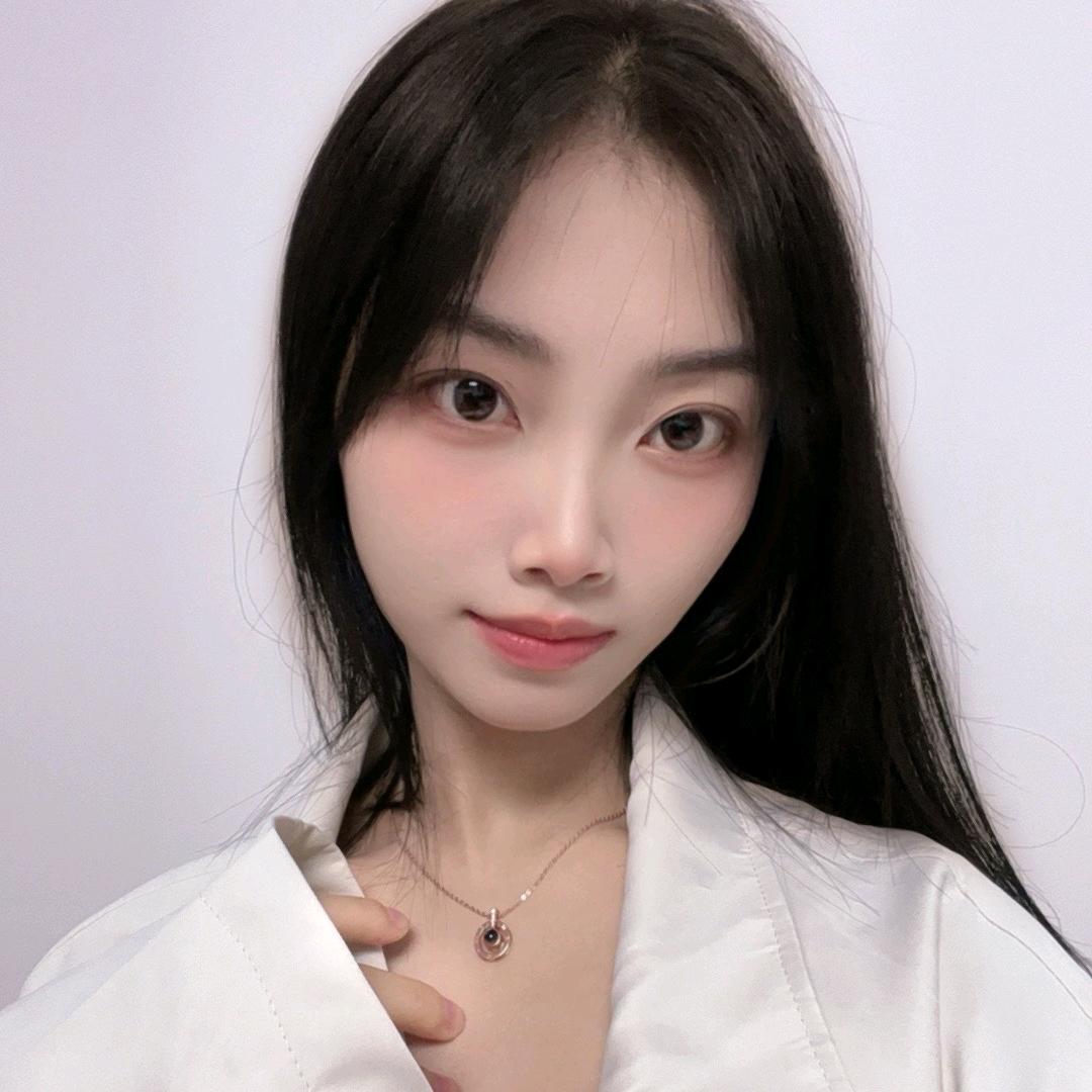 黄家黄丽（服饰）