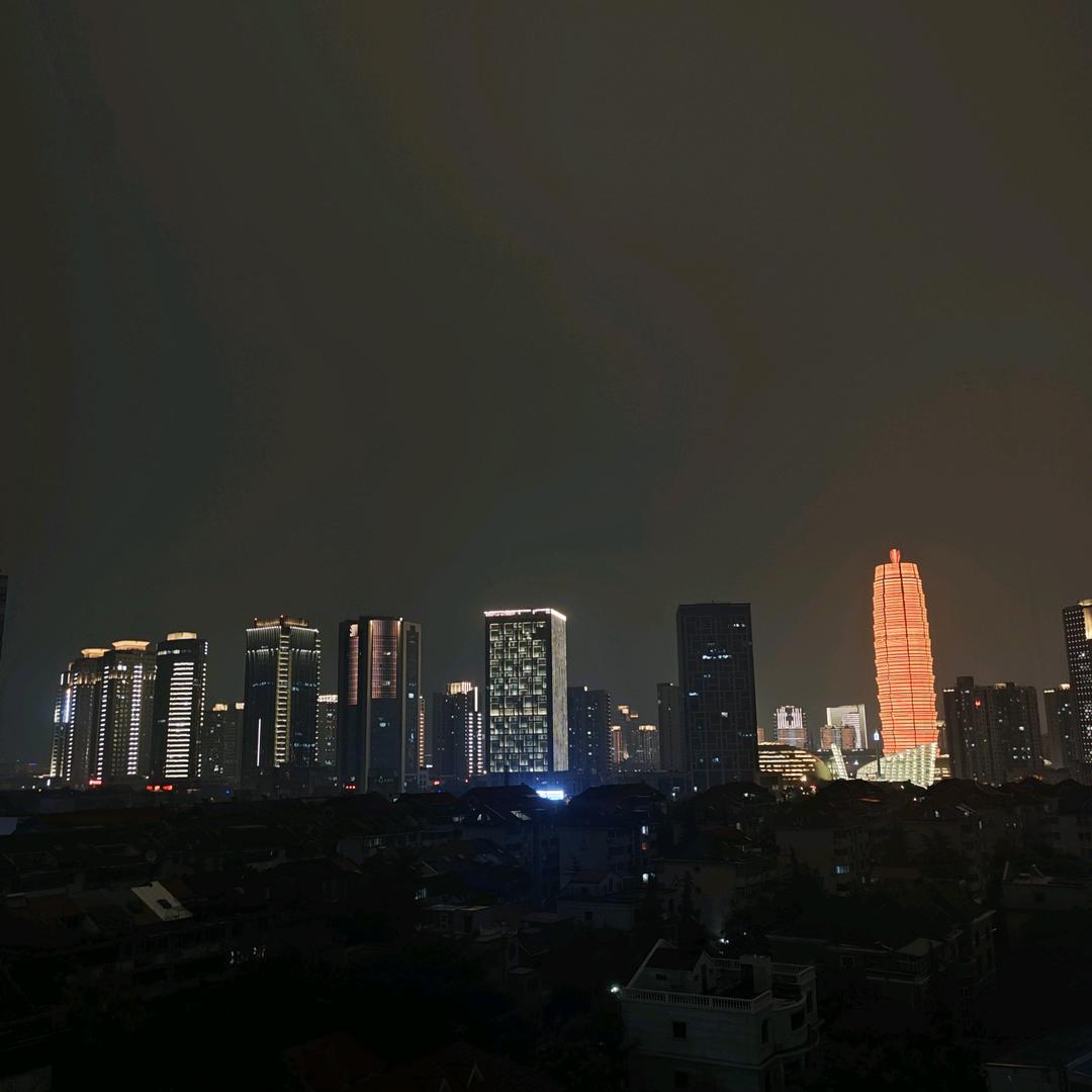 七容恺思雅女装专卖店