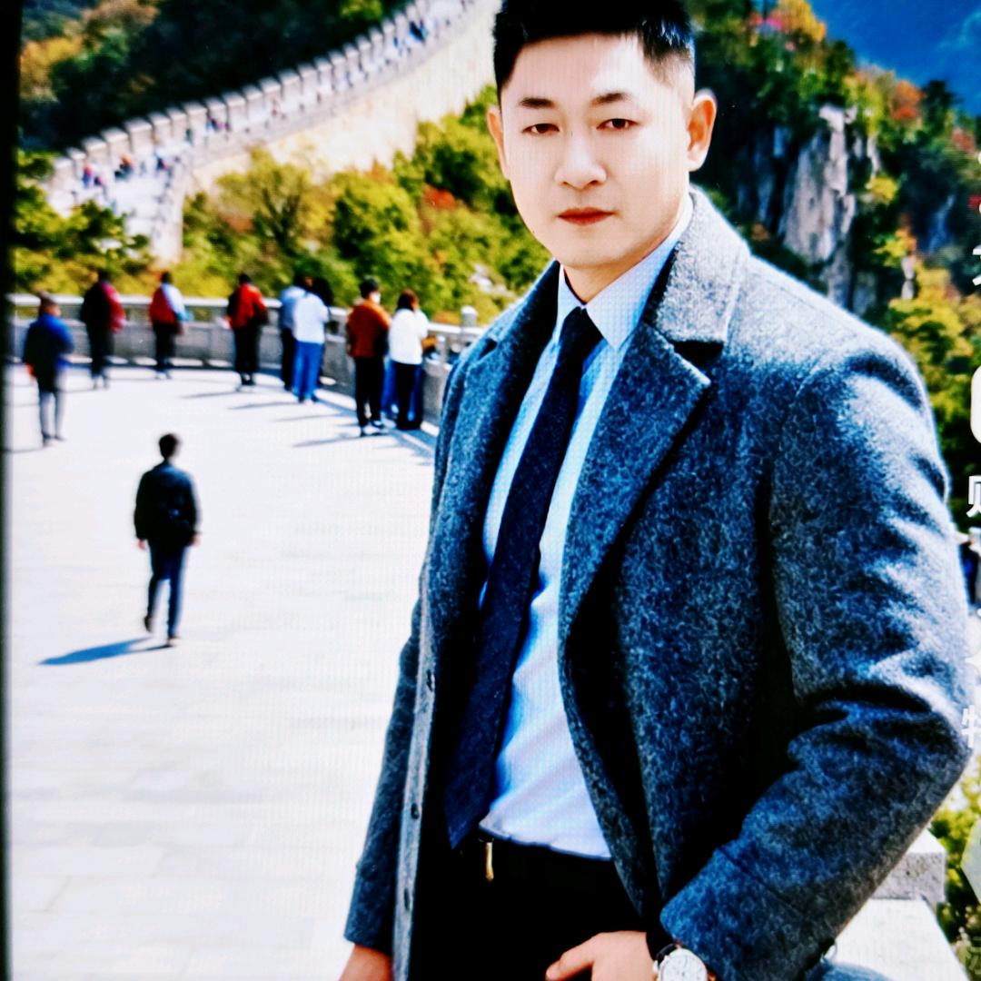 贡井区桥头镇社区一一张权