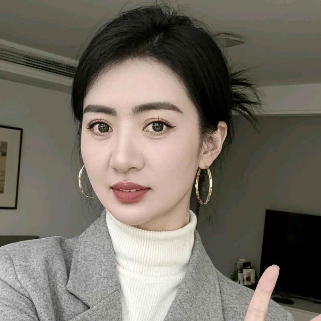 带刺的玫瑰。