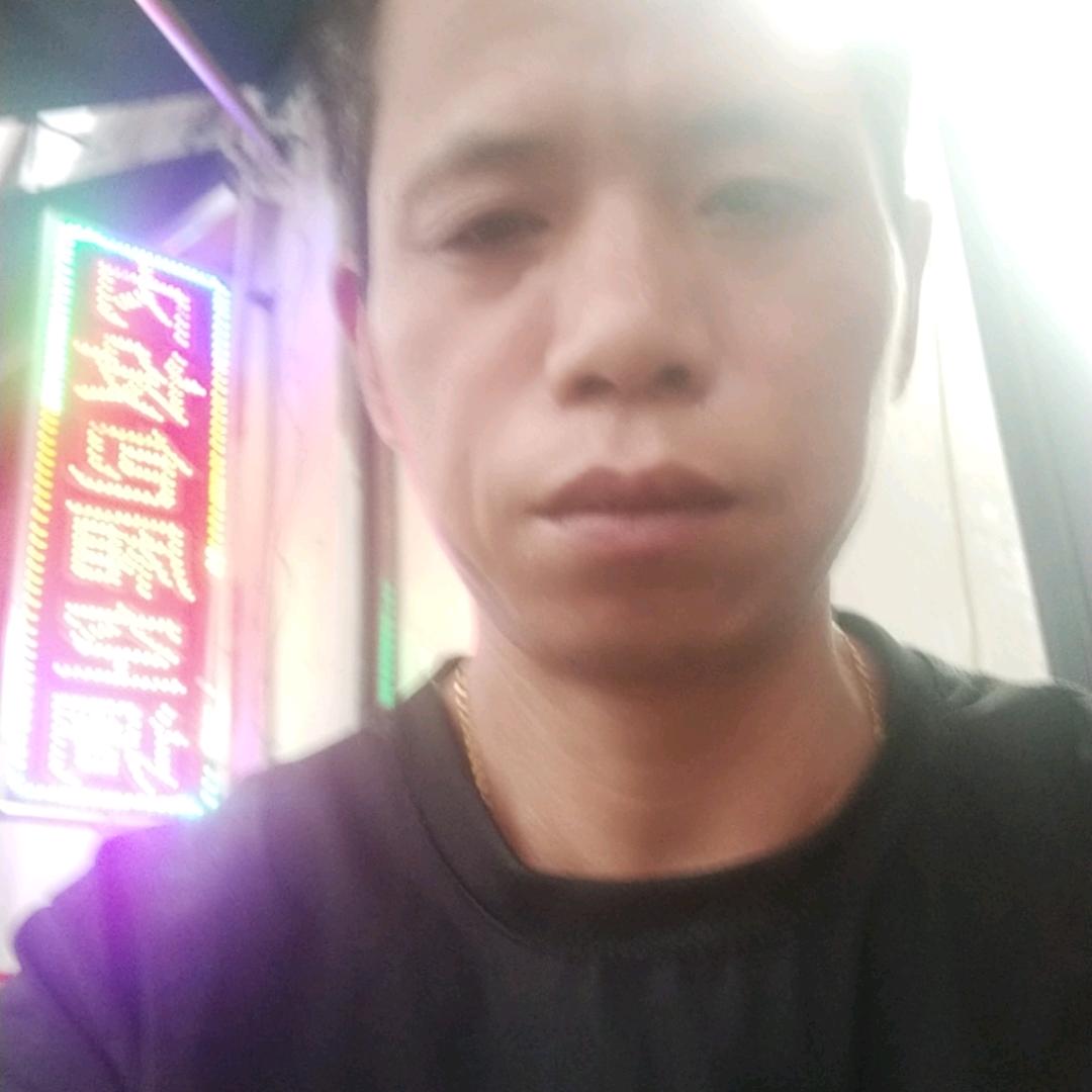 快乐的单身孝敬父母