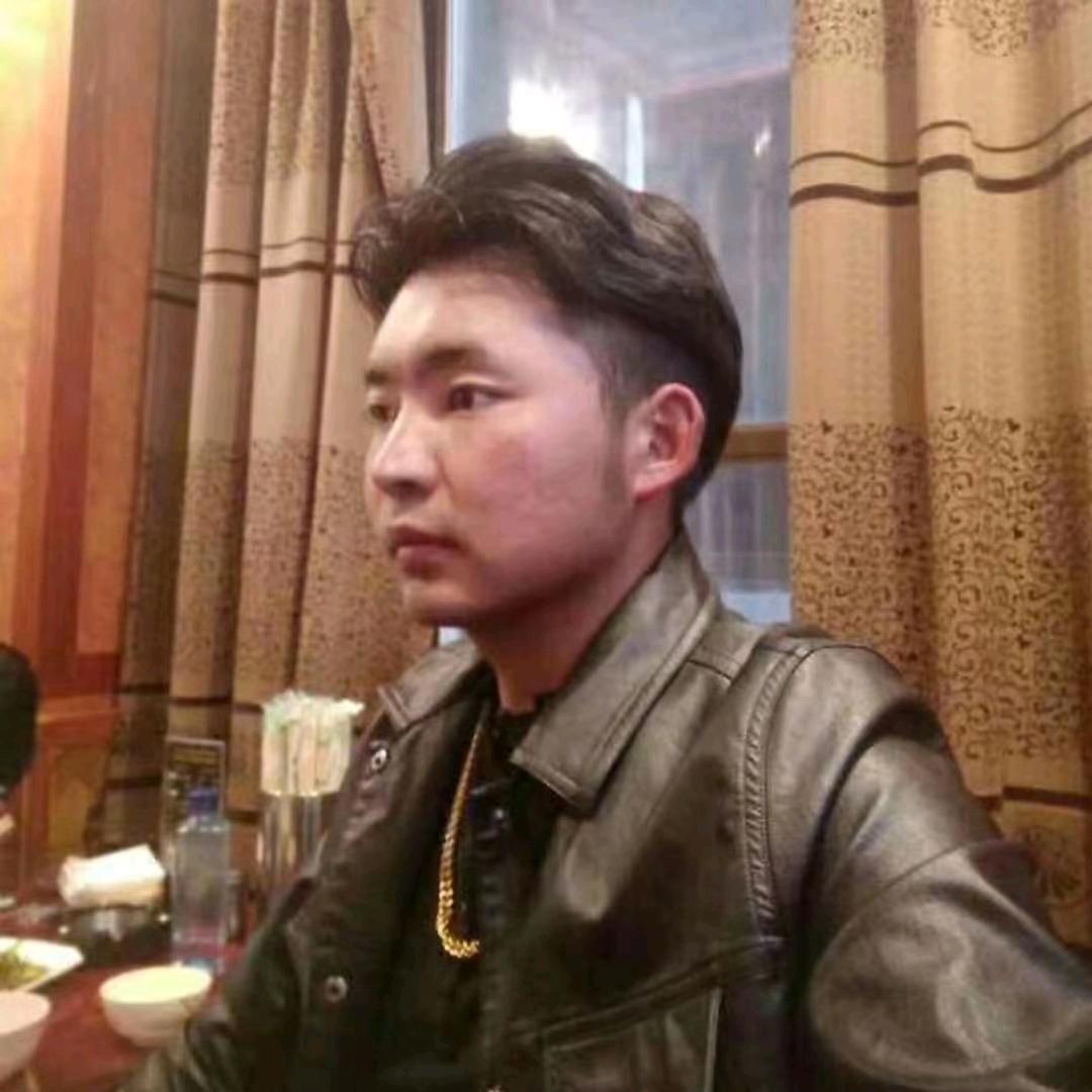 白玛江村