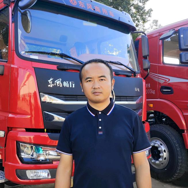 鼎力汽车-随车吊厂家