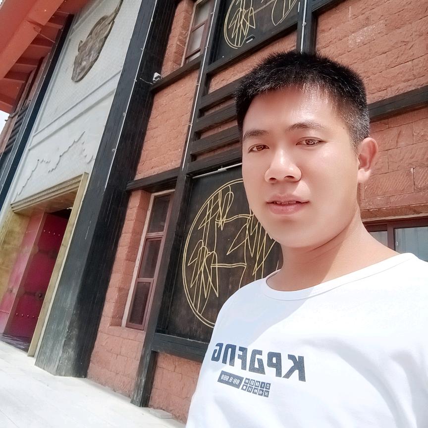 收猪侠小陈