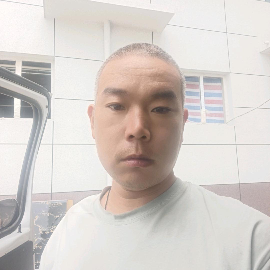 勇闯天下，跑货拉货请找我货拉拉