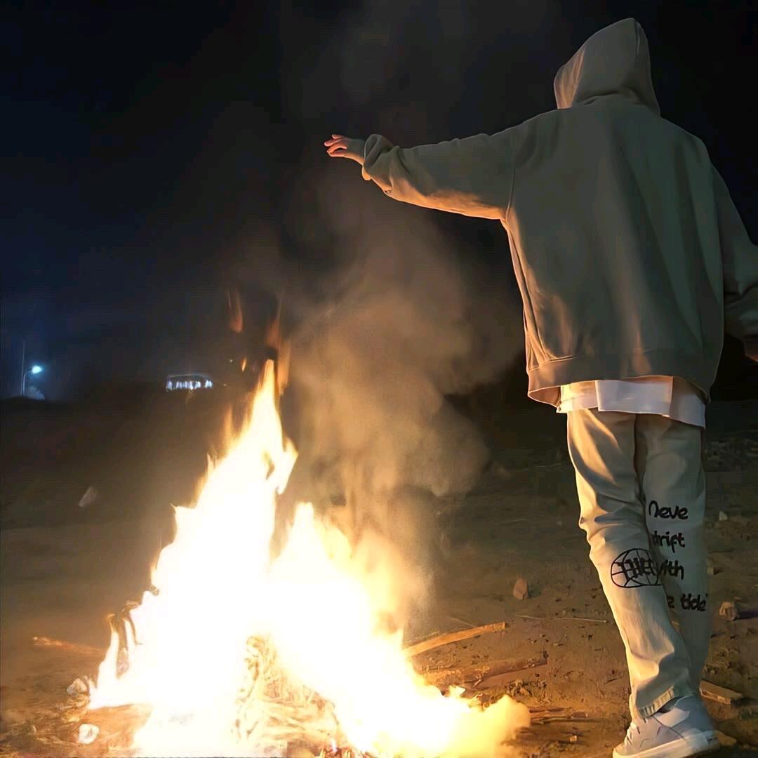 抖音“小恶魔”