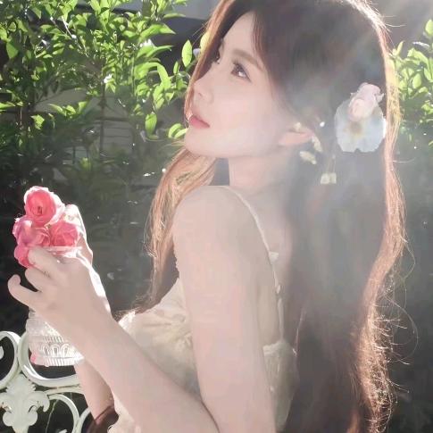 依依🍑呵