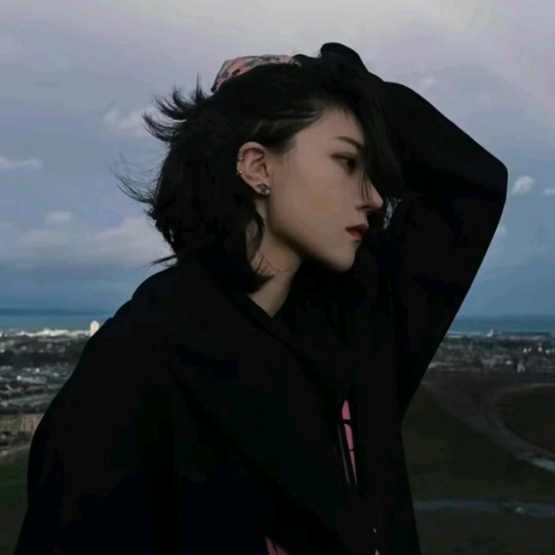 玥玥🌈