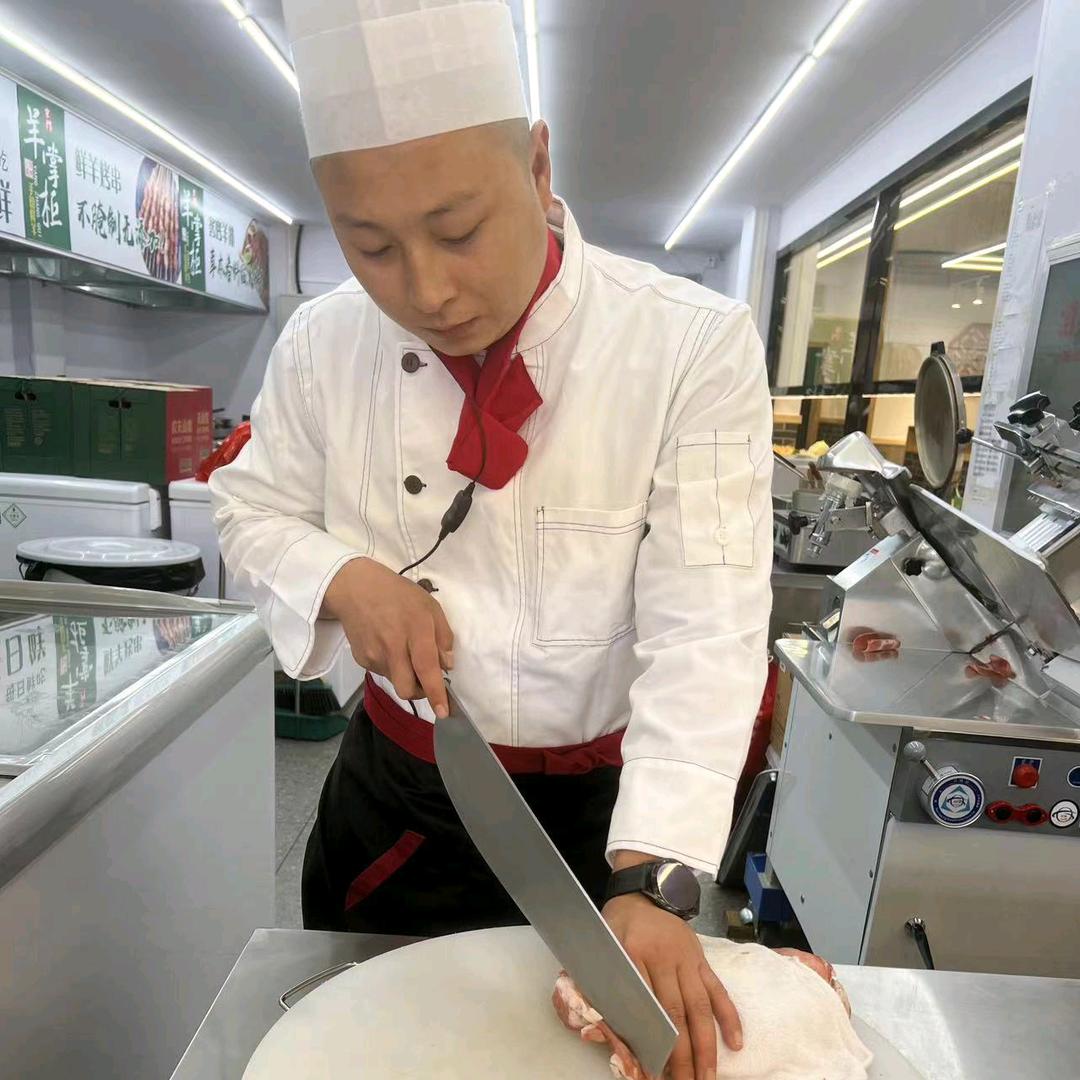 快乐土豆🥔京门羊掌柜