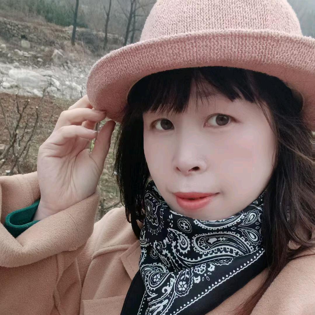 🌸｡✧* ｡✧* ꧁微微一笑很倾城꧂✧