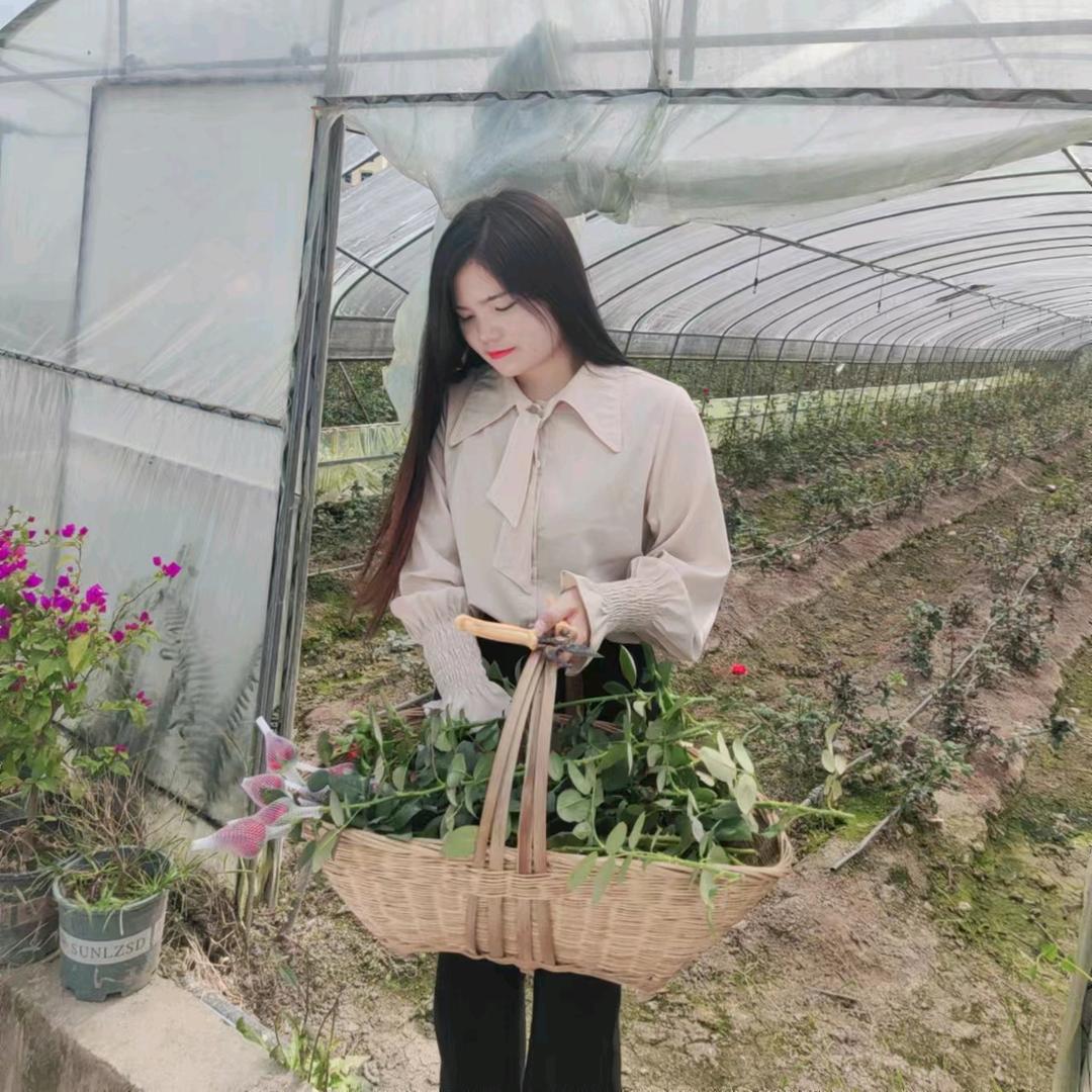 玉带山水城马春香