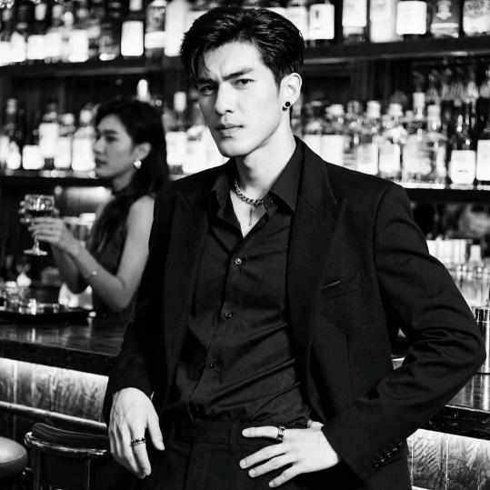 💰钱💰程似锦💰