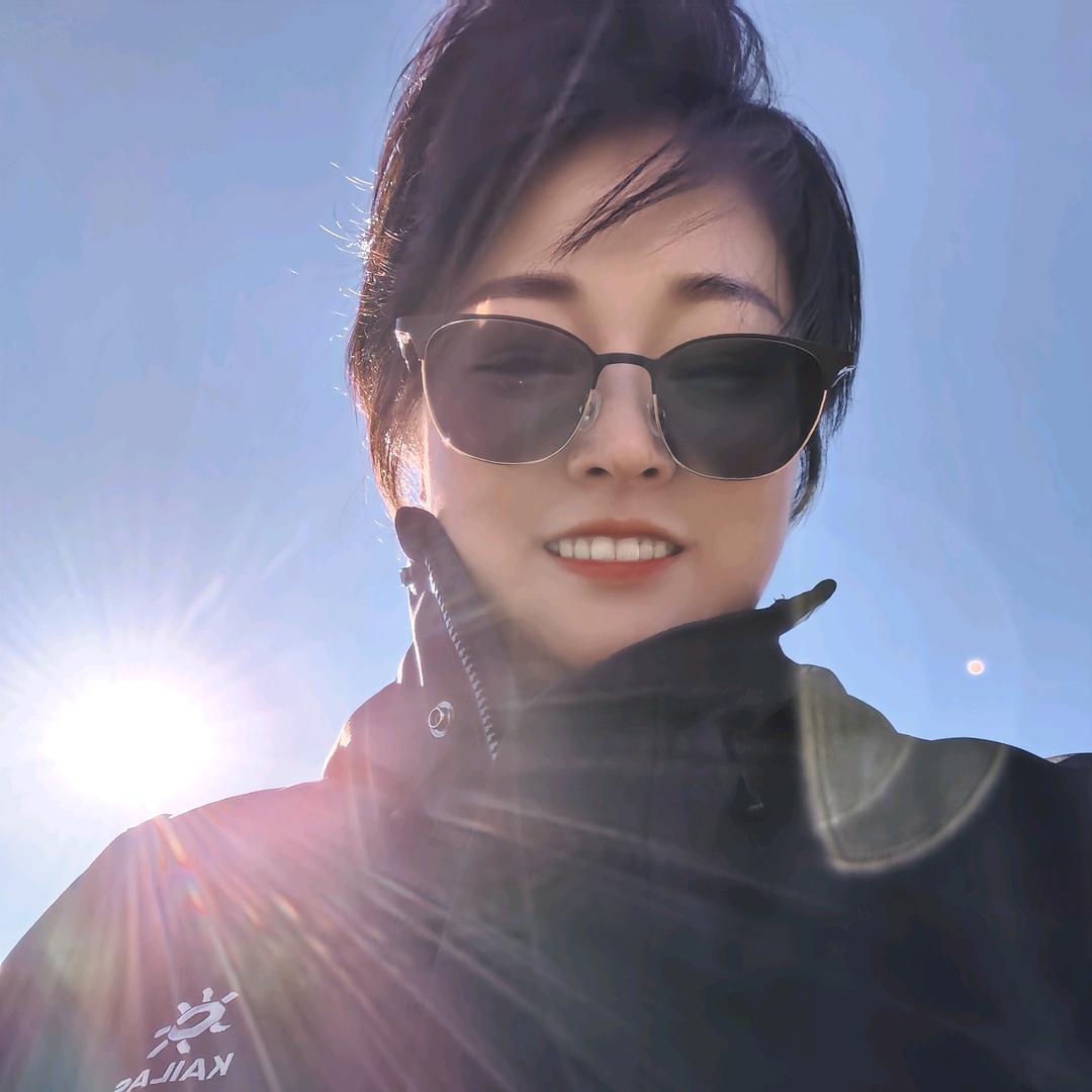 93年村支书小吴