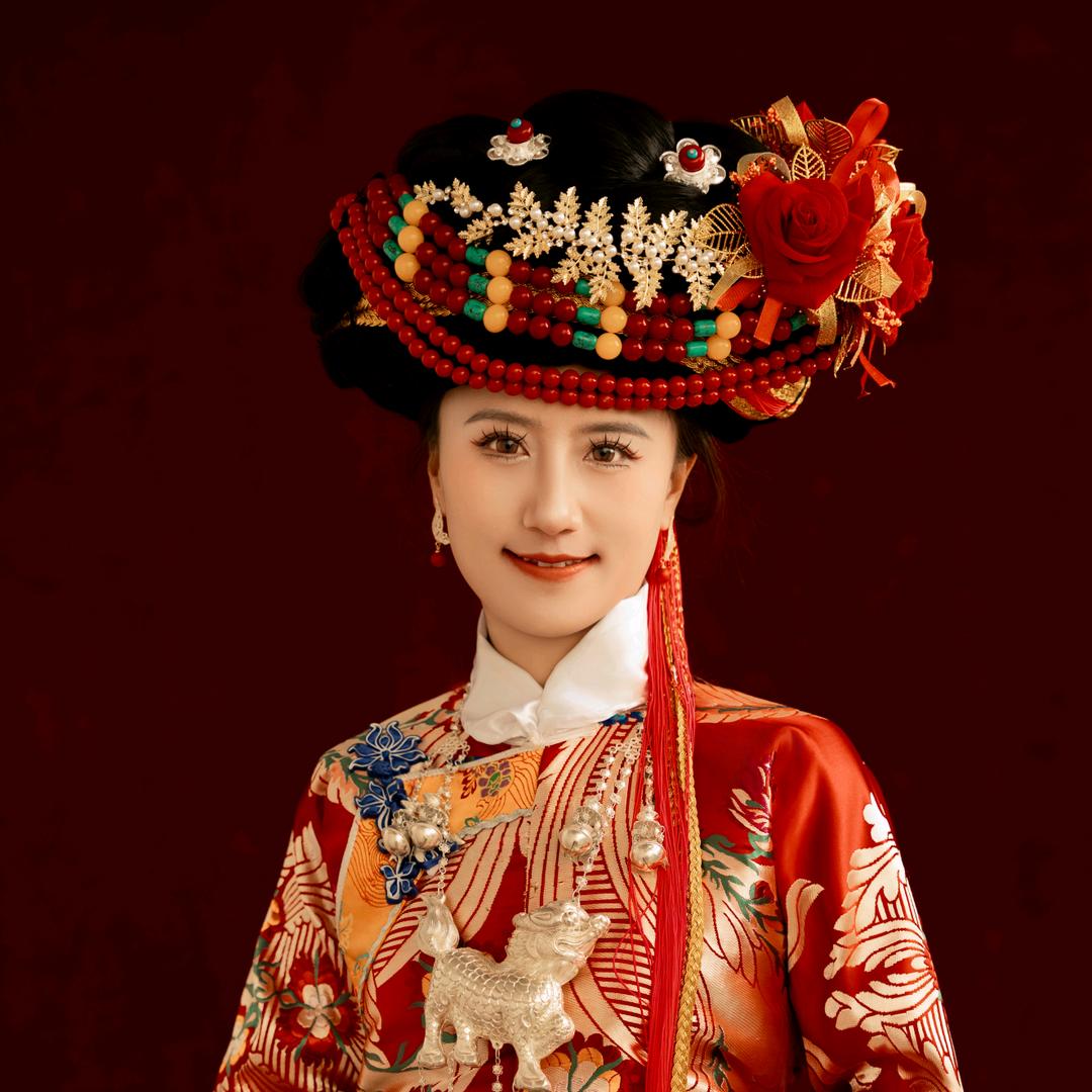 摩梭人杨舒棋