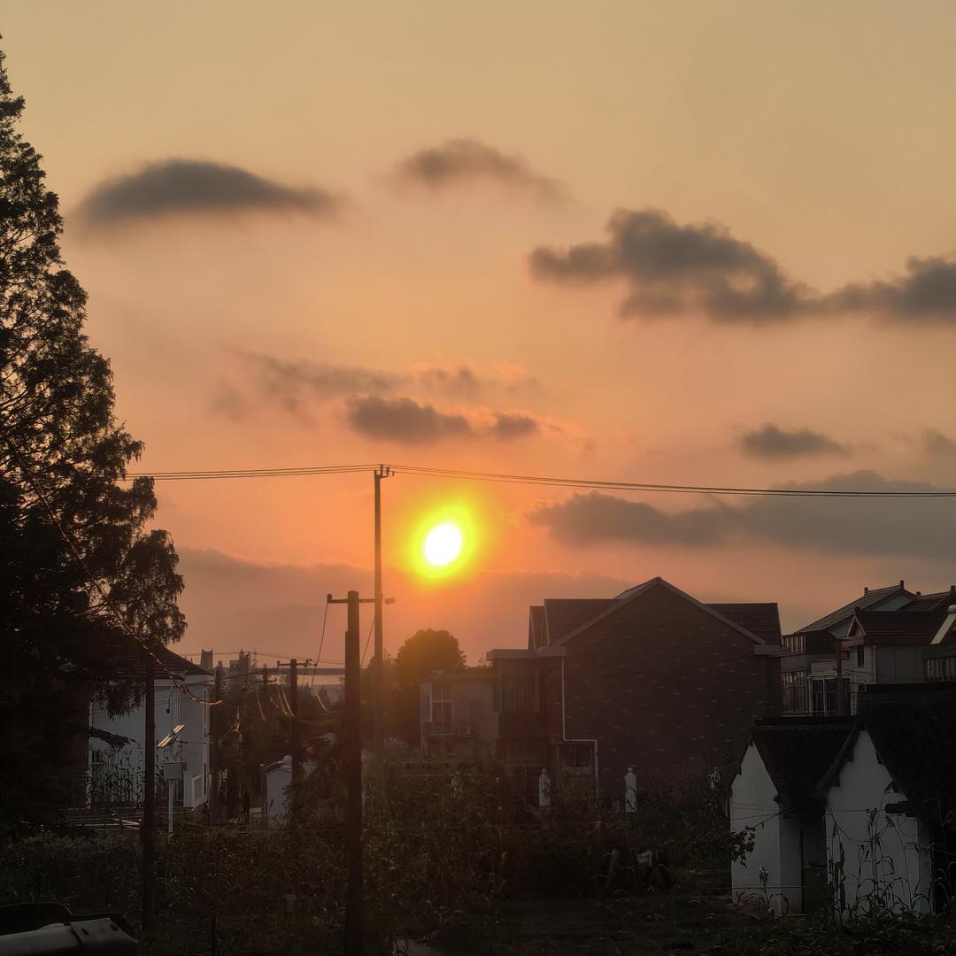 牛利燕放屁真臭