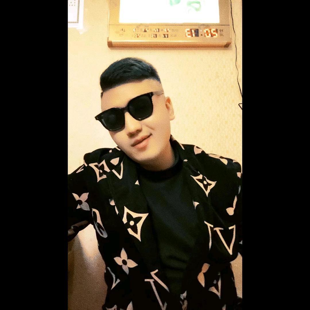 🇨🇳这位冬老板🤑