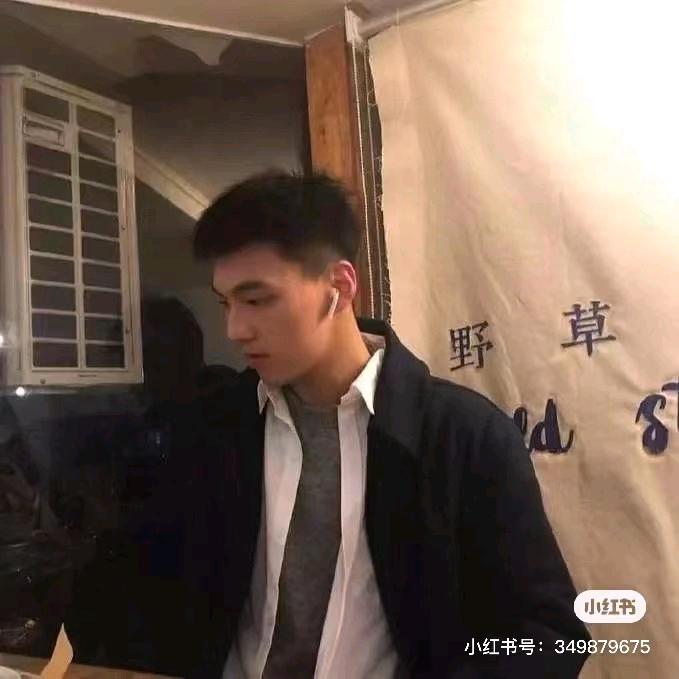 柏叶知秋