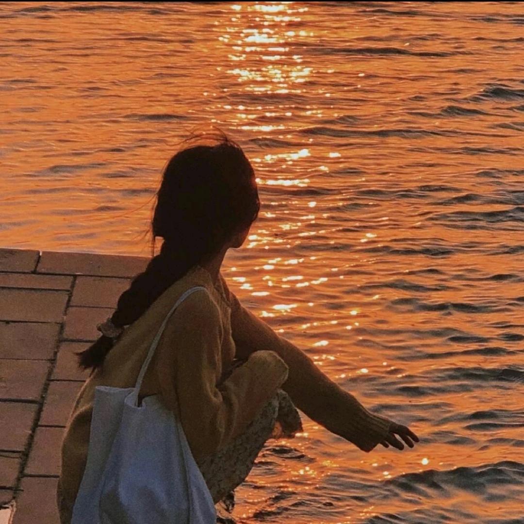 优雅衣妹儿