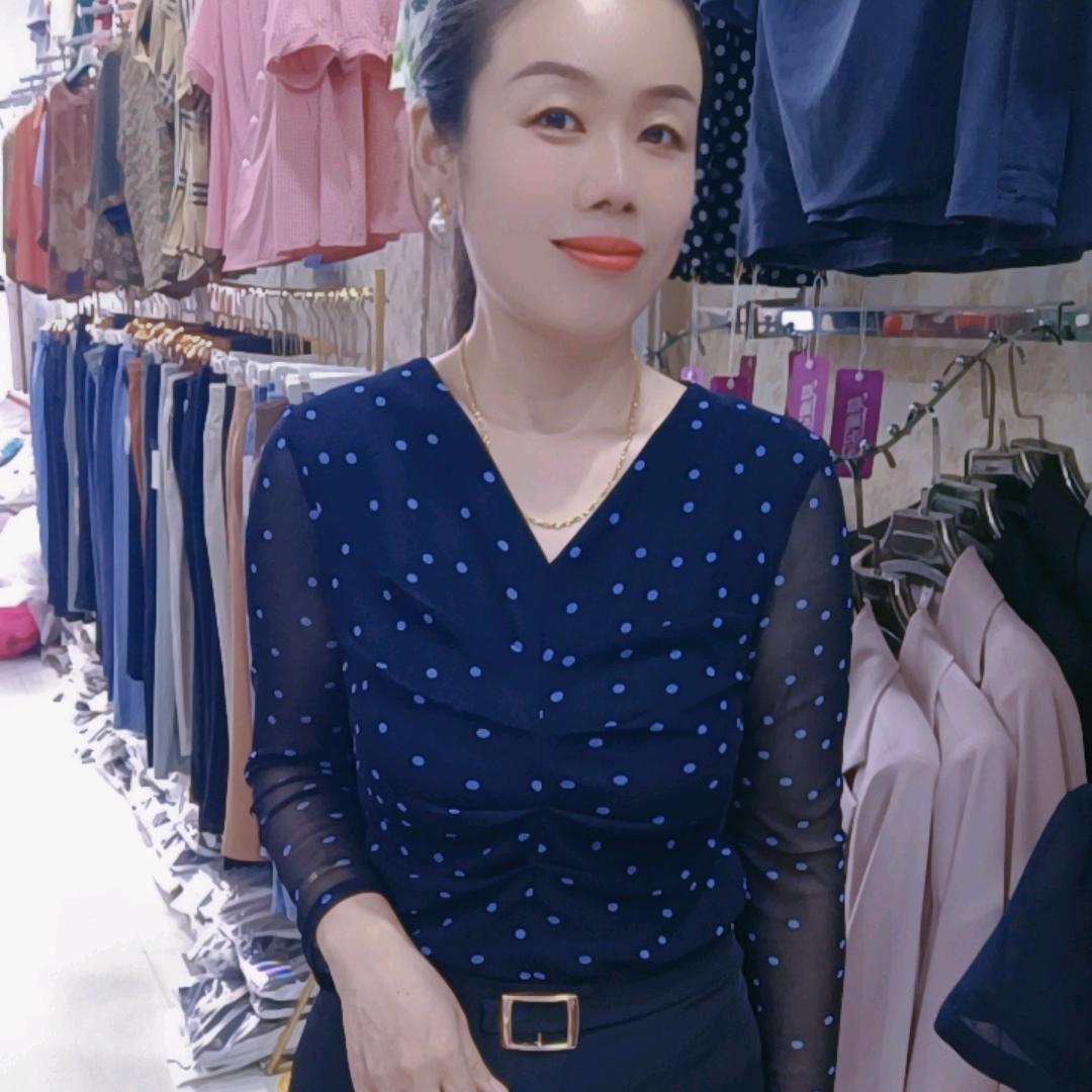 小霞吖