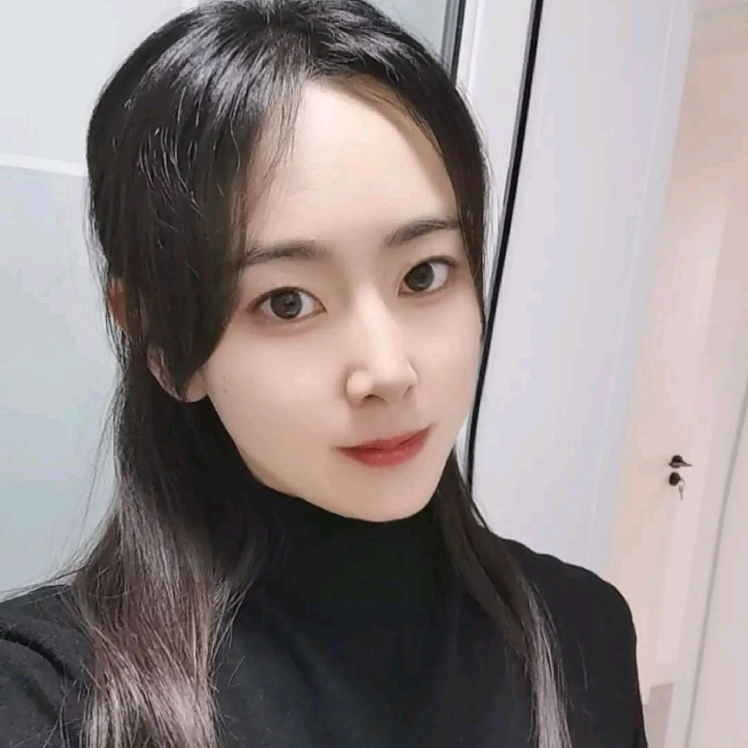 是小鱼儿呀！收，卡、金