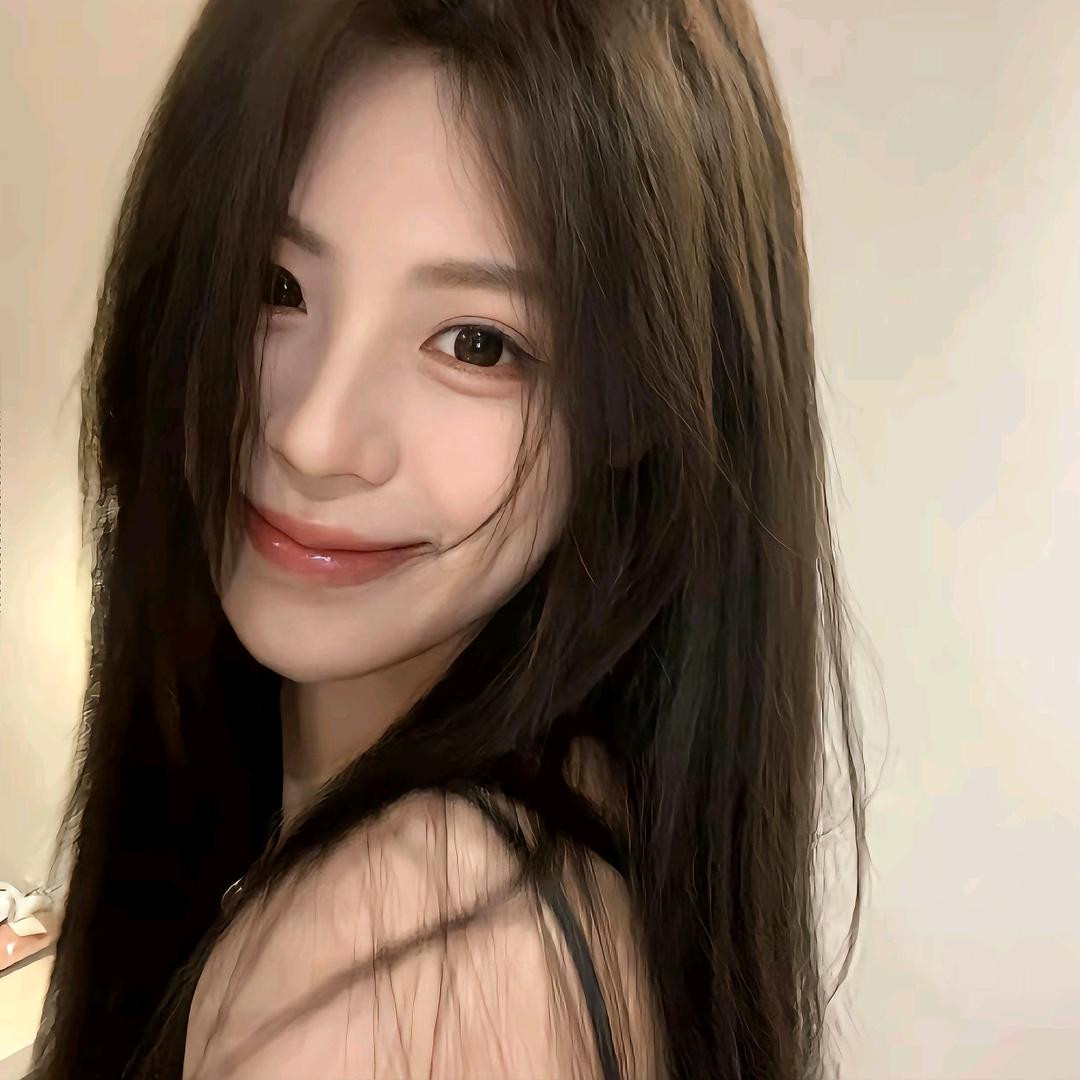 kiss—小欣🍇🍓🍒🍑