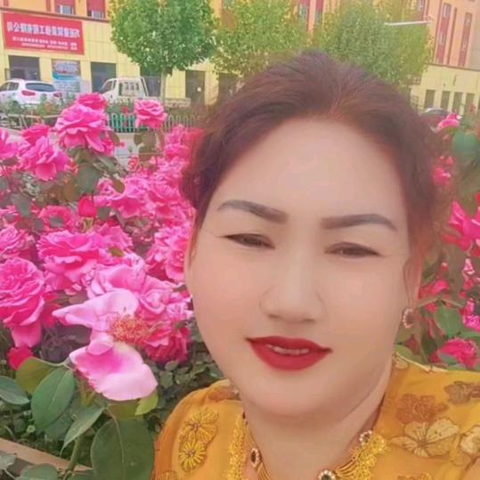 图妮萨古丽