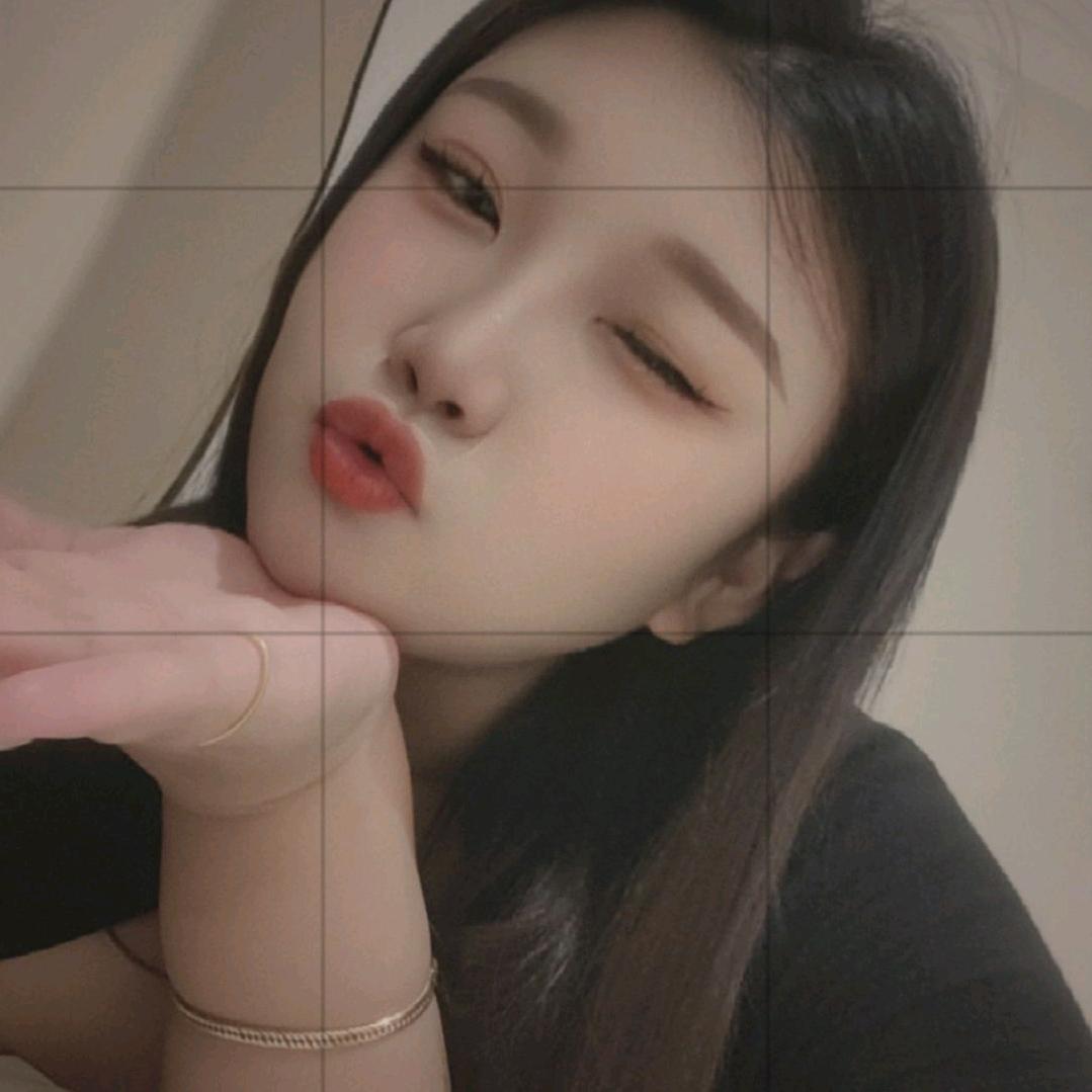 小🉑爱