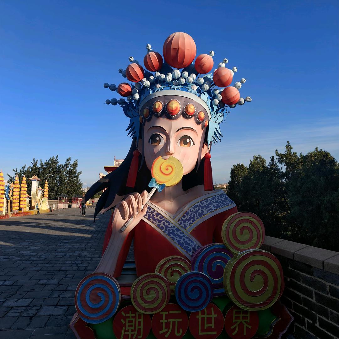 ℒᎭℯ青春忙吧