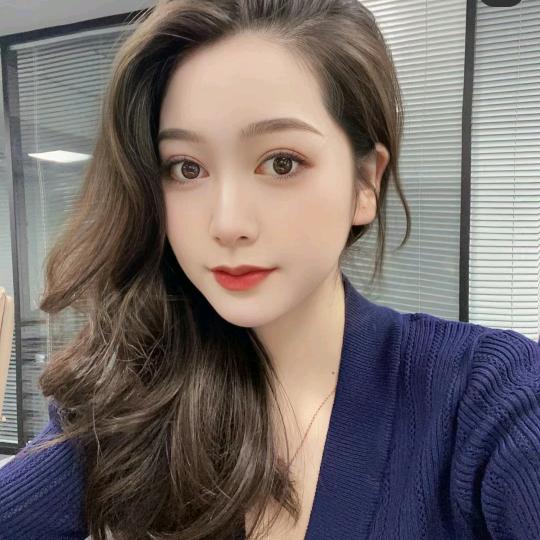 婷妈妈服装日用品商行