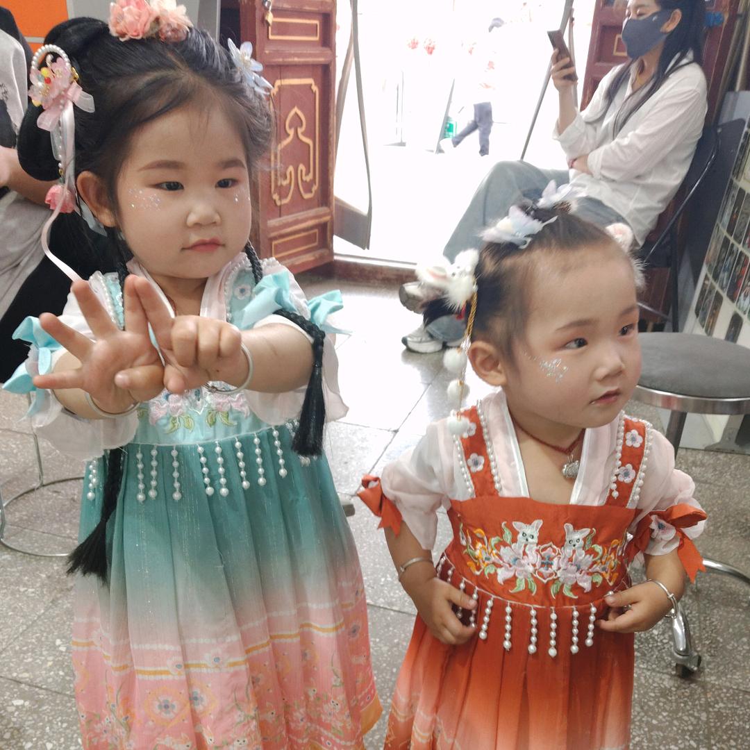 🌈🌈王若溪🍡🍡王若妤🍒🍒