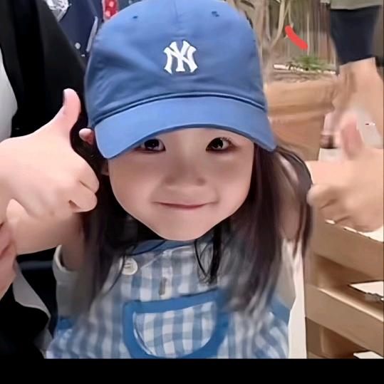 爱吃零食爱睡觉💤