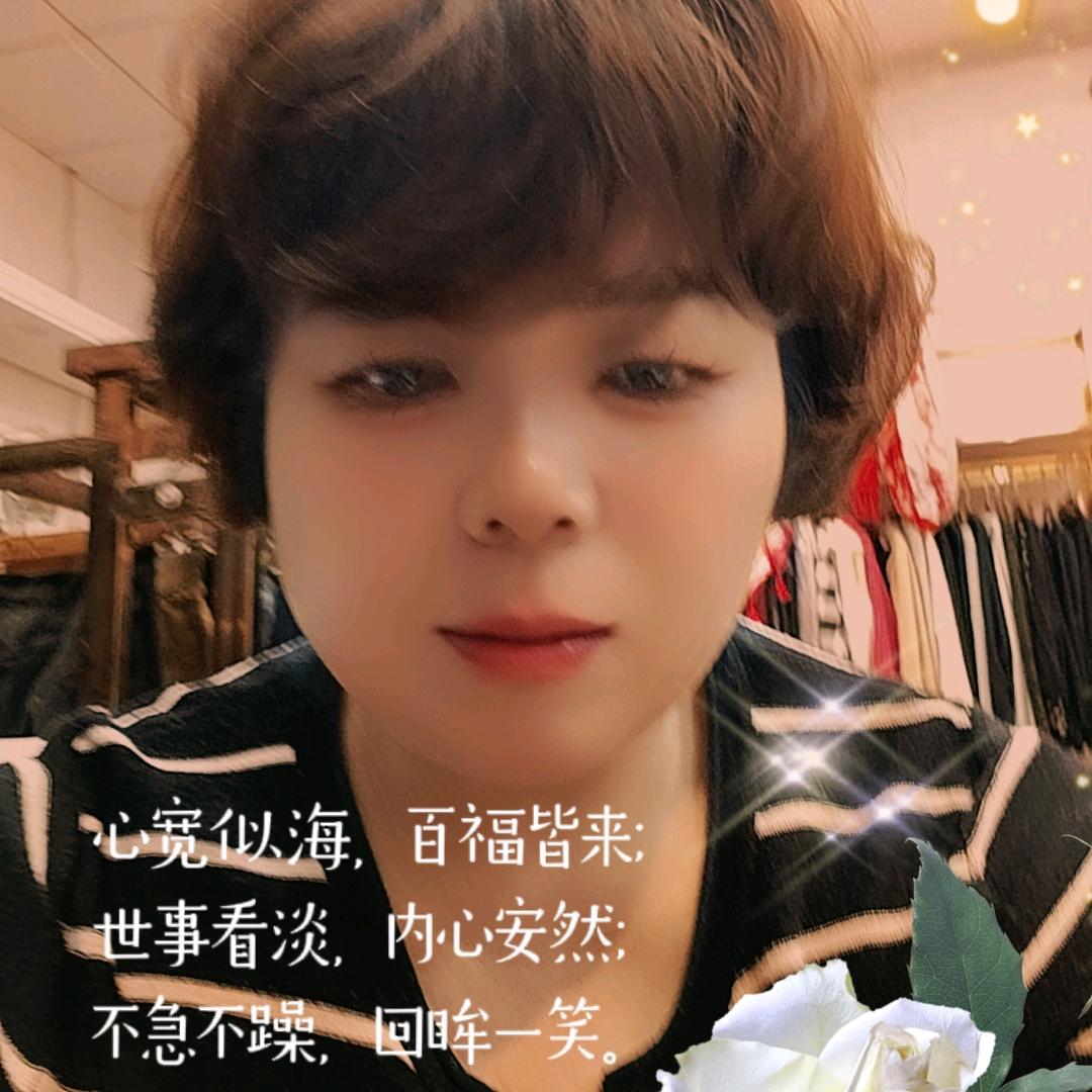 固镇蒋艳男女品牌服装店