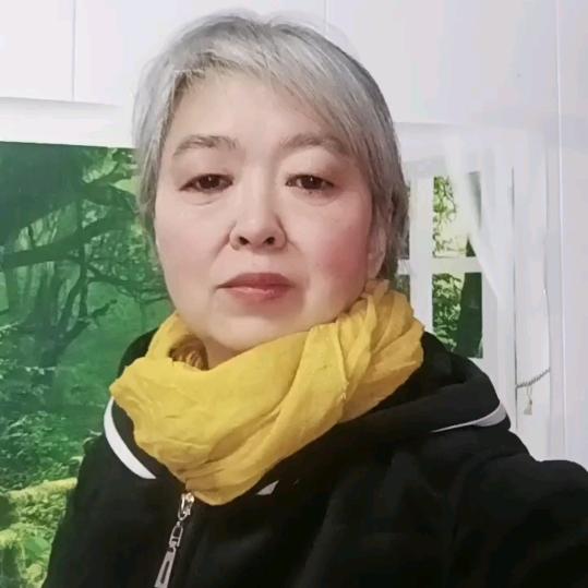 白发李姐