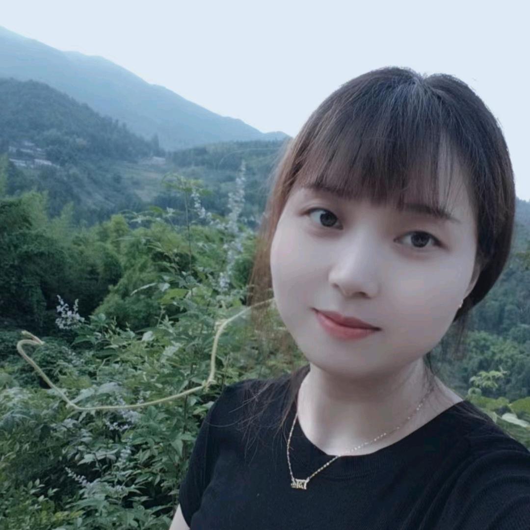 小雨爱跳绳
