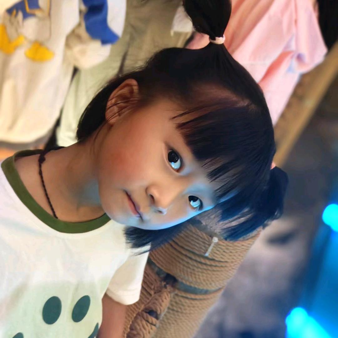 笑不出海绵宝宝的微笑