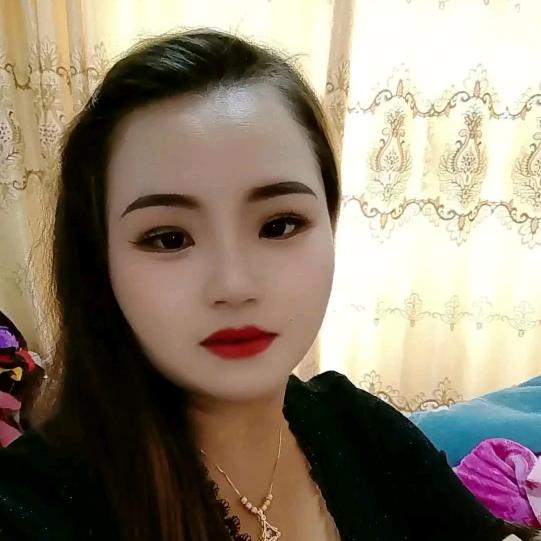 月儿小小