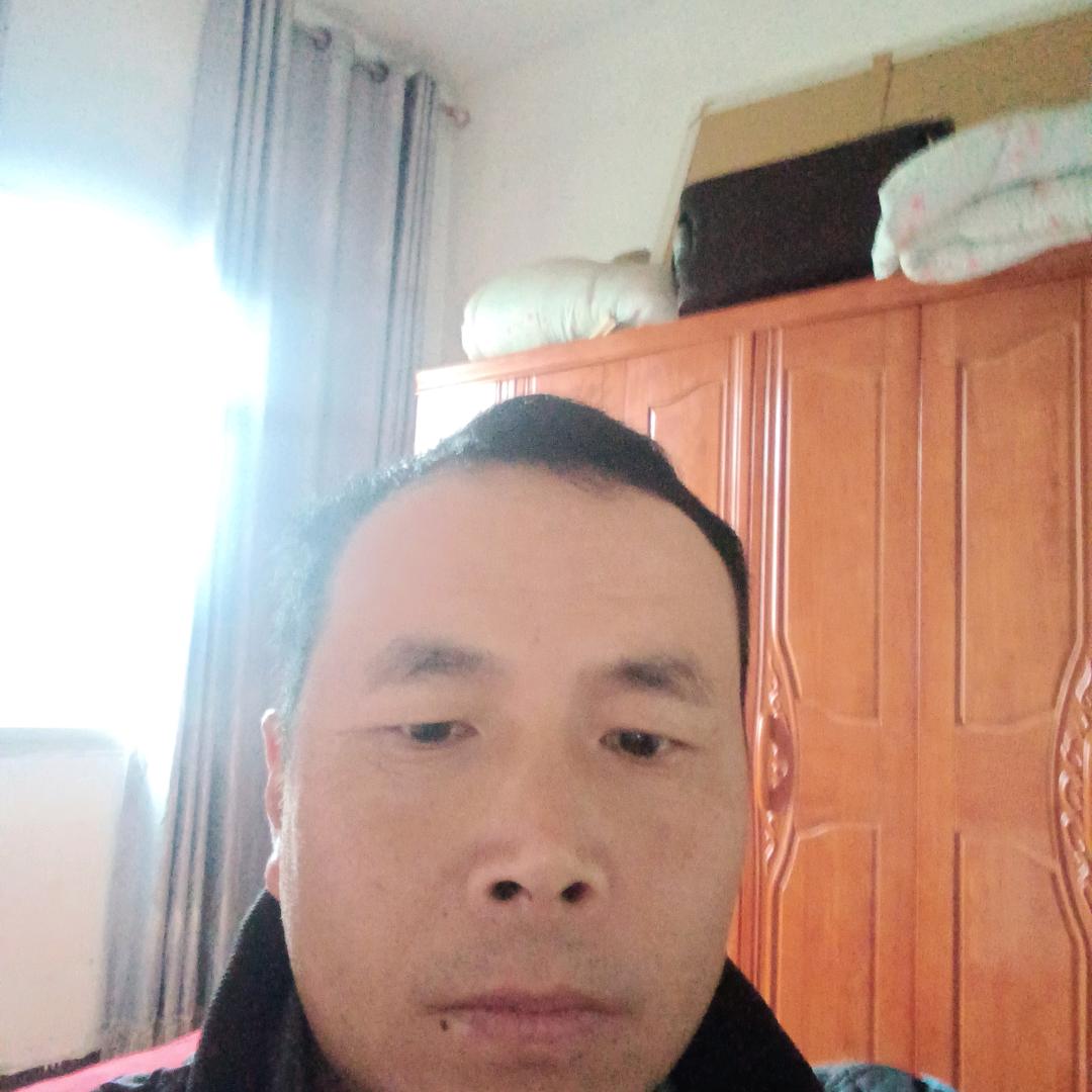 ，大家好，我是小胡