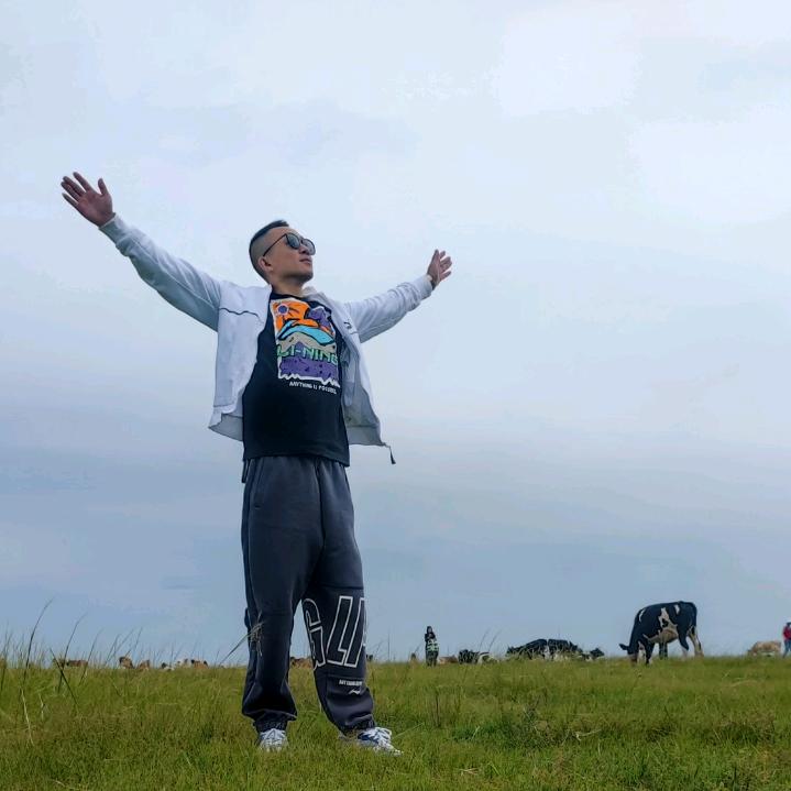 𝒀𝒂𝒏𝒈顺顺