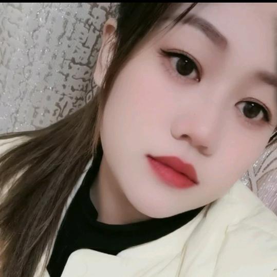 宁宁✨