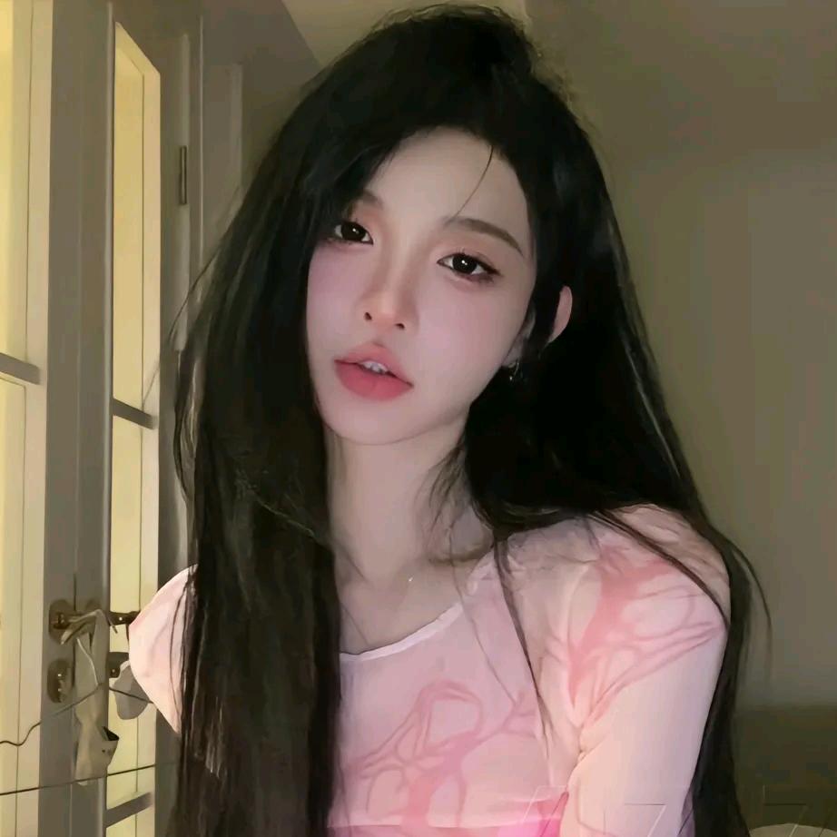 (｡･ω･｡)ﾉ♡柒柒
