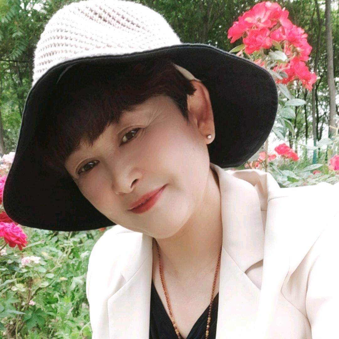 秀君姐。
