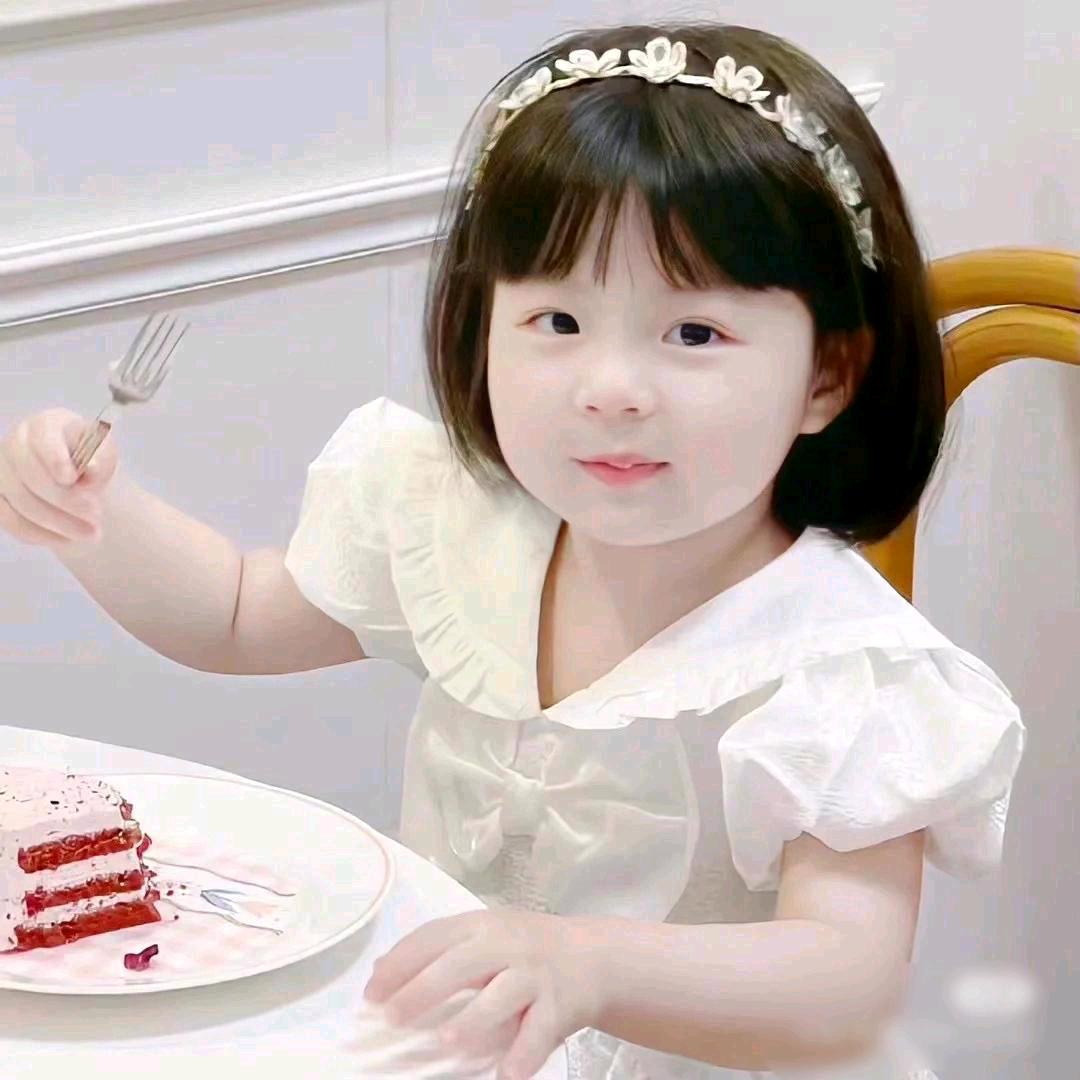 萌喵🍒奶糖酱ฅ੭