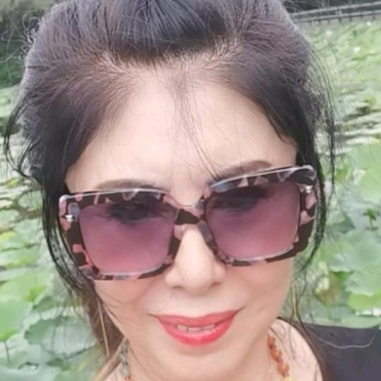 彩云芝蓝