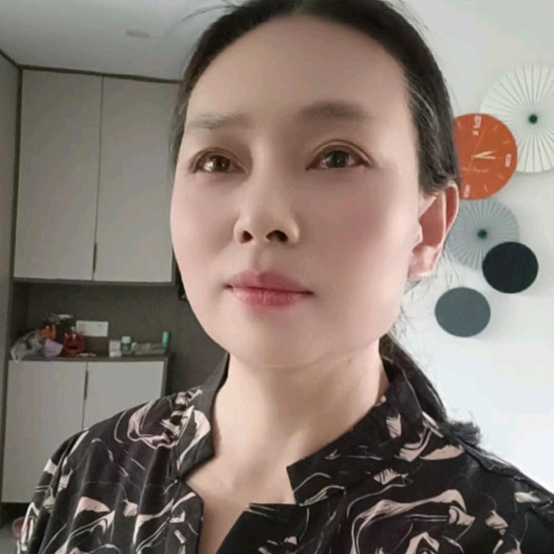 🌺言荣很高兴认识你来与不来我都在等你♥