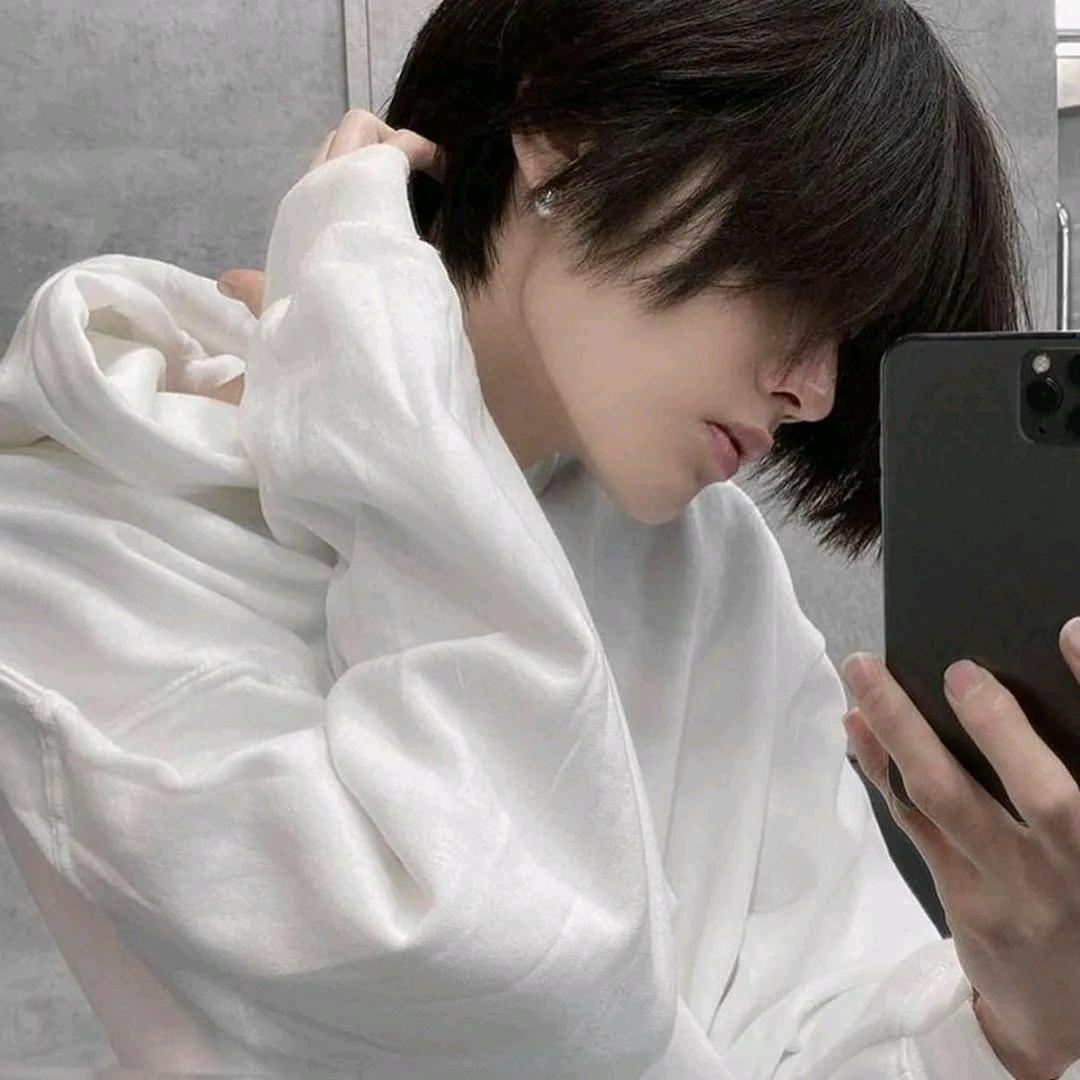 骚年先锋队队长