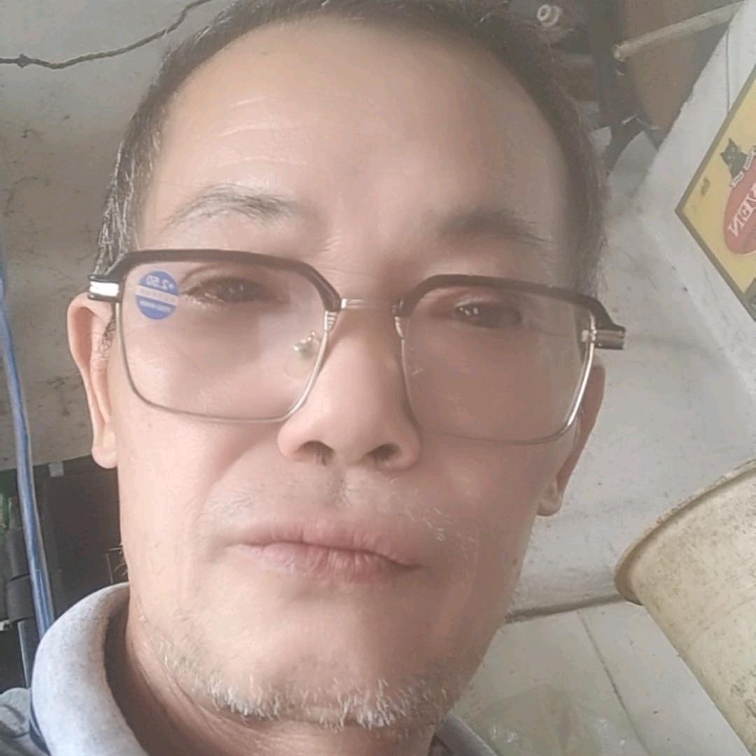 何三益