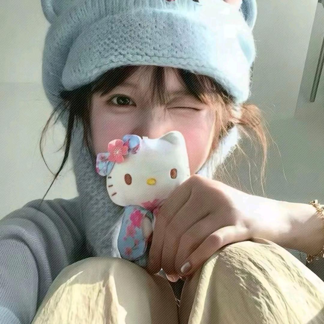 伊彤